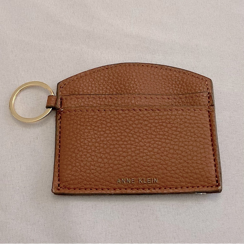 ⭐️ Anne Klein Brown Faux Leather Alligator Keychain Wallet
